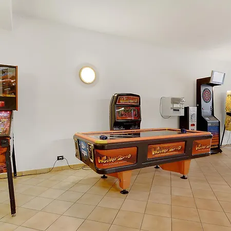 Majestic Hotel apartamentowy 3*